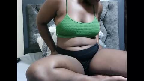 Ellam online show from December 20, 7:29 pm