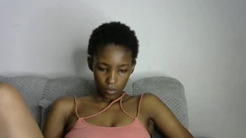 sweet_freaky online show from February 21, 8:48 am