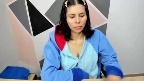 Hanna online show from October 7, 4:06 am