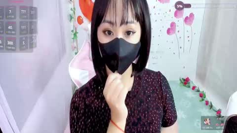 Lily online show from November 19, 2:00 am