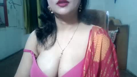 Snapshot of sweet_manisha chatting on March 10, 6:49 am sweet_manisha online show from March 10, 6:49 am