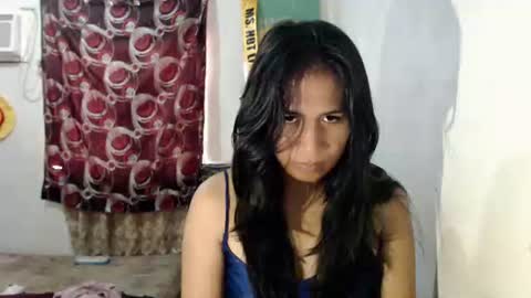 Marie online show from February 4, 1:19 am