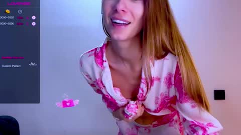 Mia online show from September 14, 12:25 pm