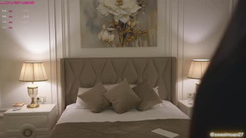 Dana online show from September 18, 9:30 am