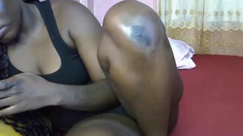 Lisa online show from November 11, 8:33 am