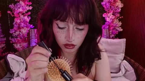 Roxanee online show from December 14, 4:40 am