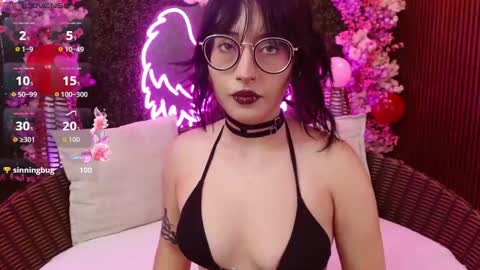 Roxanee online show from February 18, 1:54 pm