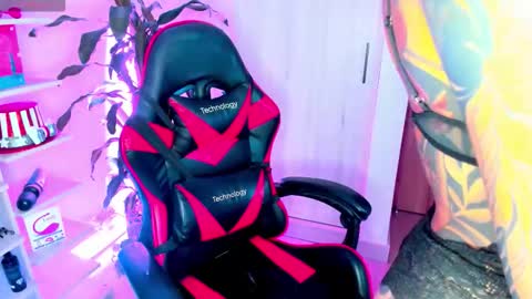 sophie leone online show from November 6, 11:54 pm