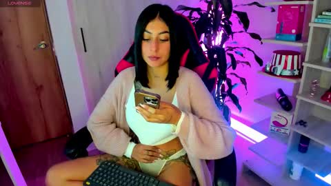 sophie leone online show from November 28, 7:44 am