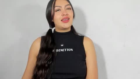 sweet_sophie_7 online show from January 10, 6:49 pm