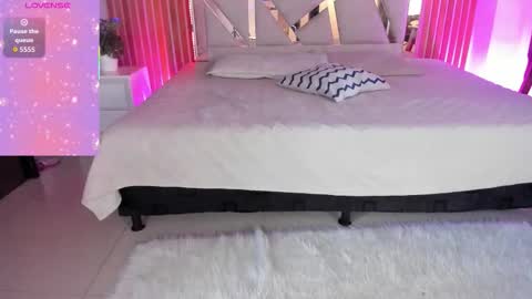 tamy  online show from November 6, 7:53 pm