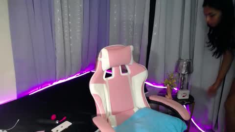 Trisha online show from March 9, 8:10 pm