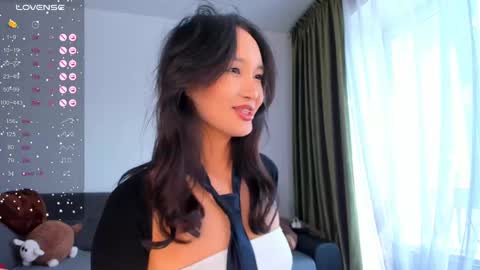 Yasu online show from February 10, 9:47 am