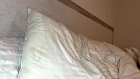 Brittanie online show from October 31, 1:29 am