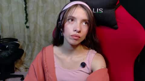 sweetdam12 online show from December 20, 8:13 pm