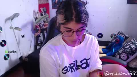 Abril online show from December 10, 7:11 pm