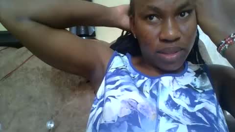 sweetdiva2012 online show from February 5, 7:11 am