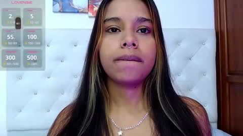 Snapshot of sweetebony_20 chatting on September 23, 5:38 am Gabriela online show from September 23, 5:38 am