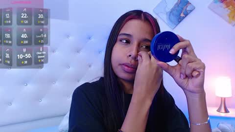 Snapshot of sweetebony_20 chatting on February 7, 4:27 am Gabriela online show from February 7, 4:27 am