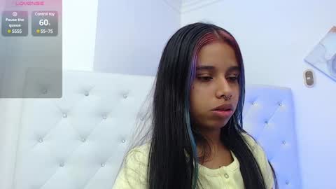 Snapshot of sweetebony_20 chatting on December 17, 4:23 am Gabriela online show from December 17, 4:23 am