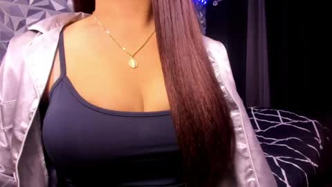 mercedes online show from May 28, 9:34 pm