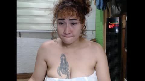 Jean online show from November 27, 3:04 pm