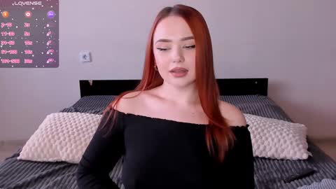 Hannah online show from December 18, 12:18 pm