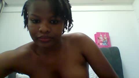 sweetie lee online show from March 5, 2:07 am