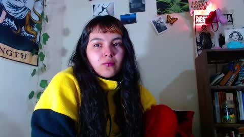 Maria  my insta sweetie maryy   online show from February 28, 5:15 am