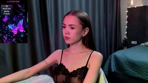 sweetieee_kira online show from January 17, 9:44 pm