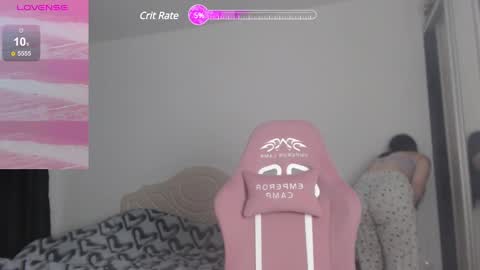 Kendl online show from January 2, 9:50 pm