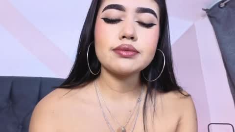 Valentina online show from March 31, 2:28 pm