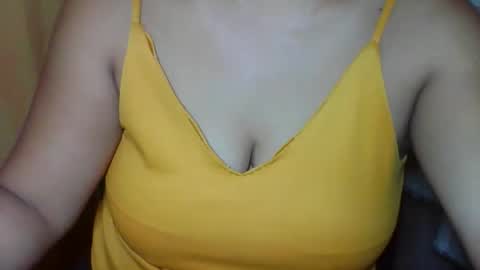 sweetiepinay30 online show from February 25, 9:24 pm