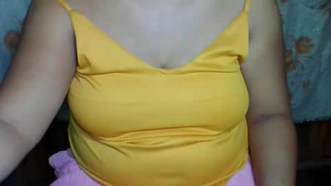 sweetiepinay30 online show from January 11, 7:30 pm