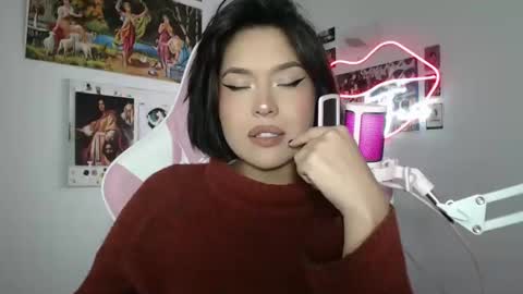 SweetJess online show from February 13, 2:56 am