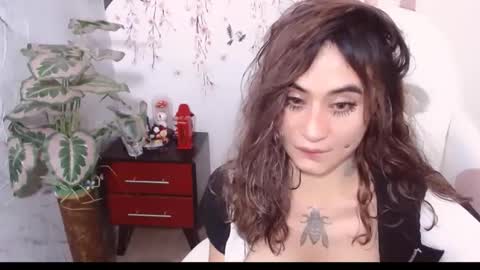 karen online show from May 17, 5:45 pm