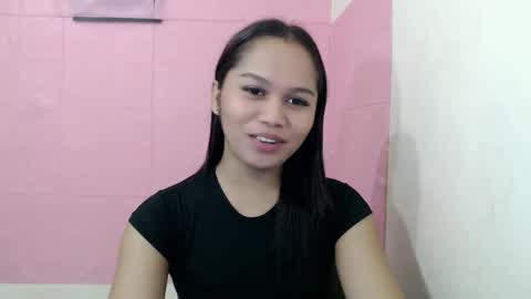 sweetlovelykaxvx online show from December 16, 9:24 am