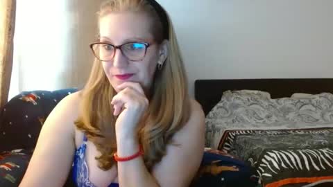 sweetmayaxoxo online show from March 5, 1:29 pm