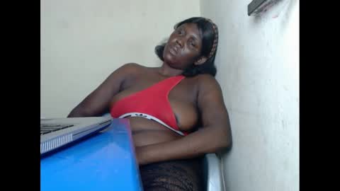 sweetnectarx online show from February 27, 8:20 pm