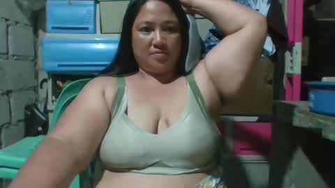 Snapshot of sweetnike chatting on October 13, 8:06 am sweetnike online show from October 13, 8:06 am