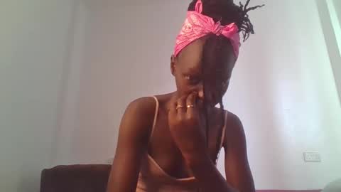 sweetpink_1 online show from January 18, 5:59 am