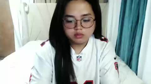 Princess Ella online show from March 4, 6:04 am