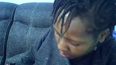 queen online show from October 9, 5:22 am