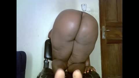 sweetrenne online show from September 11, 2:23 am