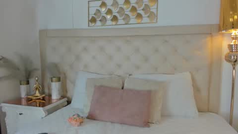 sweets one online show from February 3, 3:37 am