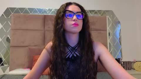 Snapshot of sweetscribe chatting on February 10, 6:31 am SweetScribe online show from February 10, 6:31 am