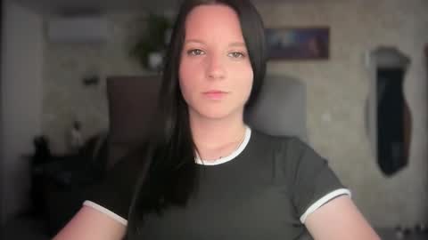 Sweet Shy online show from June 6, 7:20 pm