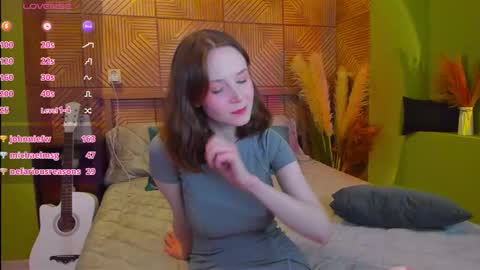 Alice online show from September 22, 3:21 pm