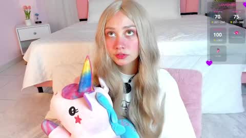 sweett_fire online show from April 30, 6:02 pm