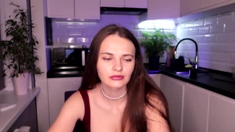 Mari ista  mari etta18 online show from January 12, 3:24 pm